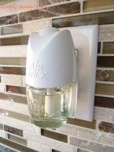 AirWick in home1 The Quest for a Clean Smelling Bathroom #spon 16