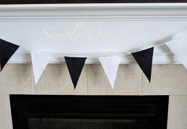 Banner011 | The Big Fast Car Race Party : Black and White Pennant Banner | 1 |