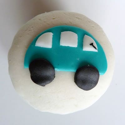 Cupcake2 | Car Cupcakes with Homemade Marshmallow Fondant | 4 | sprinkle cupcake toppers