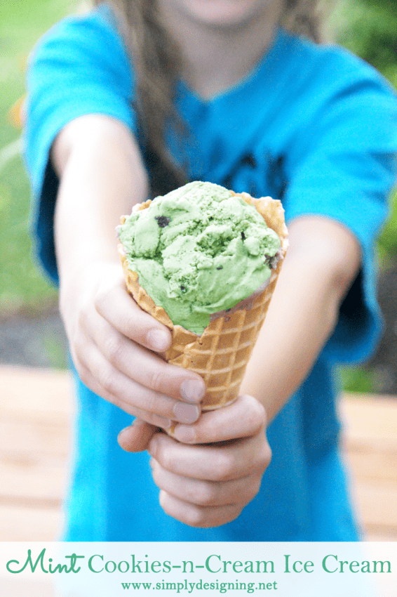 How to make Mint Cookies and Cream Ice Cream 