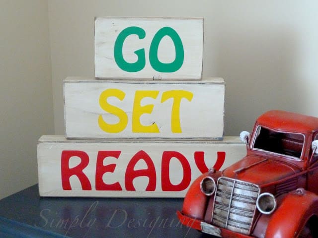 Ready021 | Ready, Set, Go: Vintage Blocks | 7 | diy photo backdrop
