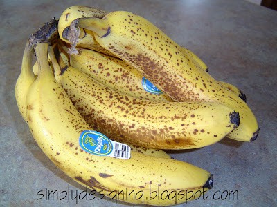 bananas1 Banana Muffins 8