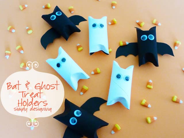 bat+and+ghost+treat+holders1 | Boo Bat and Ghost Treat Holders | 38 | heart shaped hot cocoa on a stick