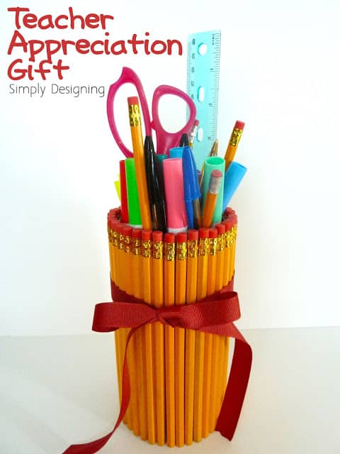 pencil wrapped vase 011 | Pencil-Wrapped Vase | 25 | school supply cake