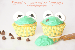 Kermit and Constantine Cupcakes Kermit or Constantine Cupcakes 3 Grilled Chicken Alfredo Pizza
