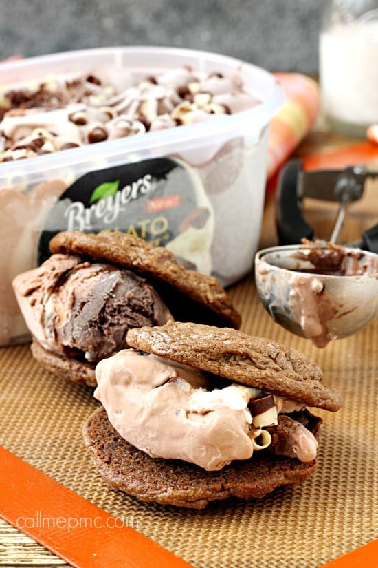 Double-Chocolate-Breyers-Gelato-Sandwich-Cookies-wm