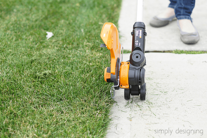 WORX Trimmer Close Up