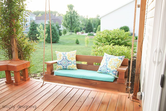 Build a porch swing easily with these free DIY plans. Get a list of cuts, supplies, and measurements for the perfect swing and you can start building your own swing this weekend.