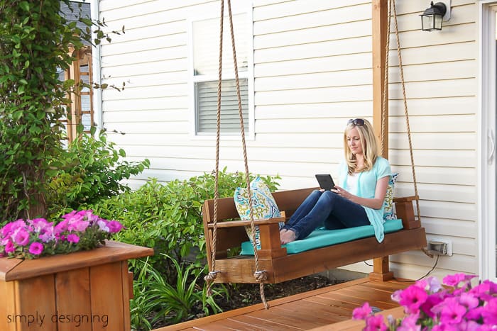 Build a porch swing easily with these free DIY plans. Get a list of cuts, supplies, and measurements for the perfect swing and you can start building your own swing this weekend.