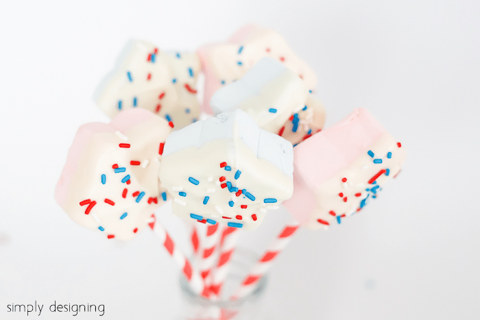 Star Marshmallow Pops - so simple to make and fun for the 4th of July