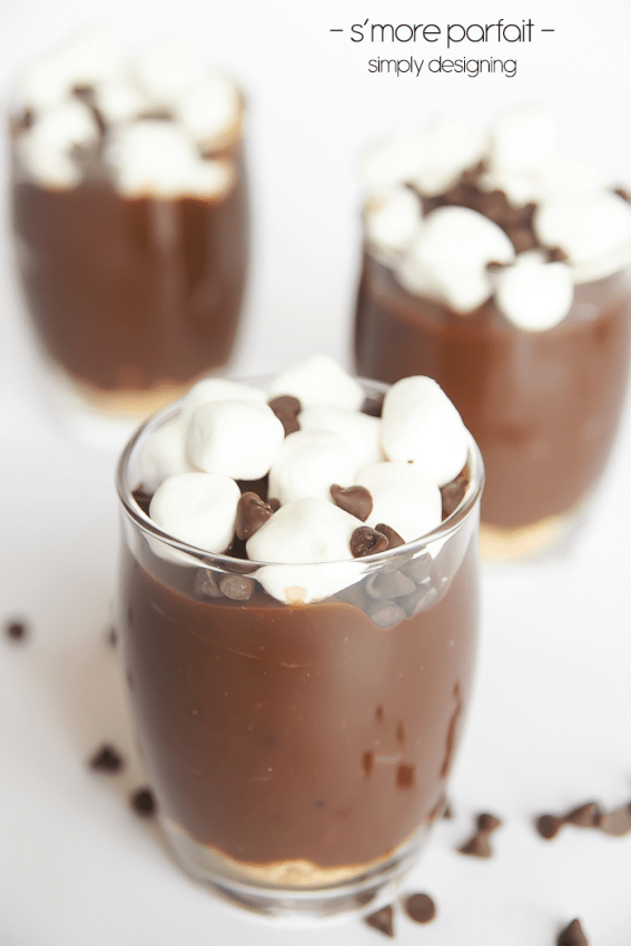 simple smore parfait - this is so easy to make and a great dessert for kids to help make too - plus it is really yummy