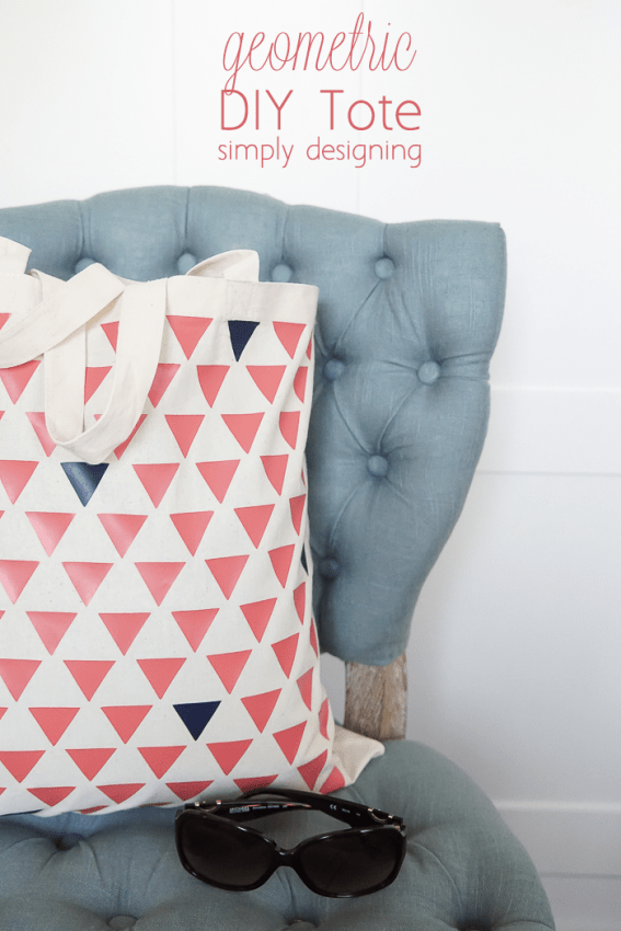 DIY Geometric Tote Bag - this tote is really simple to make and is so fun and modern