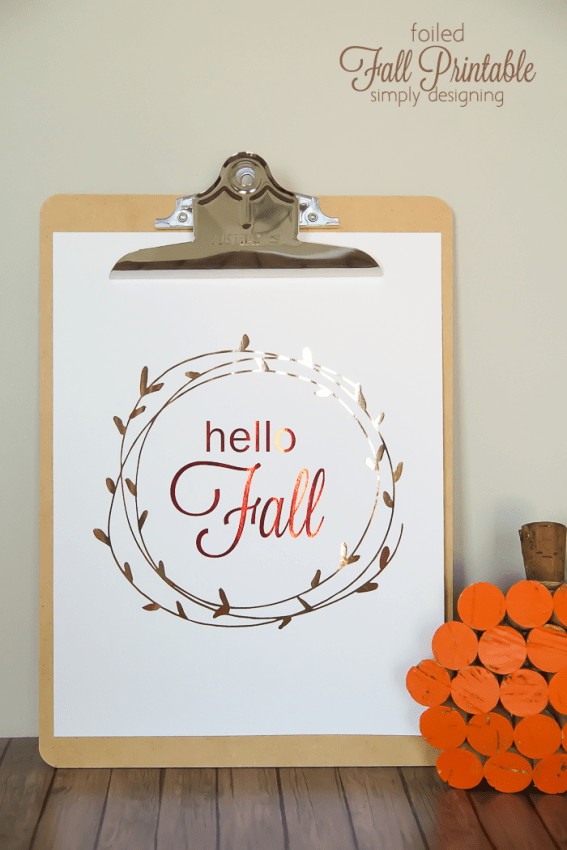 foiled fall printable - this free fall printable is perfect to decorate your home with this autumn