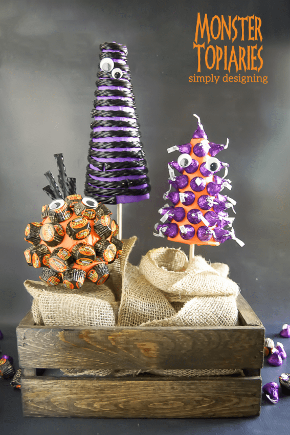 Monster Topiaries - these adorable monster topiaries are the perfect cute Halloween decoration - plus they are so easy to make