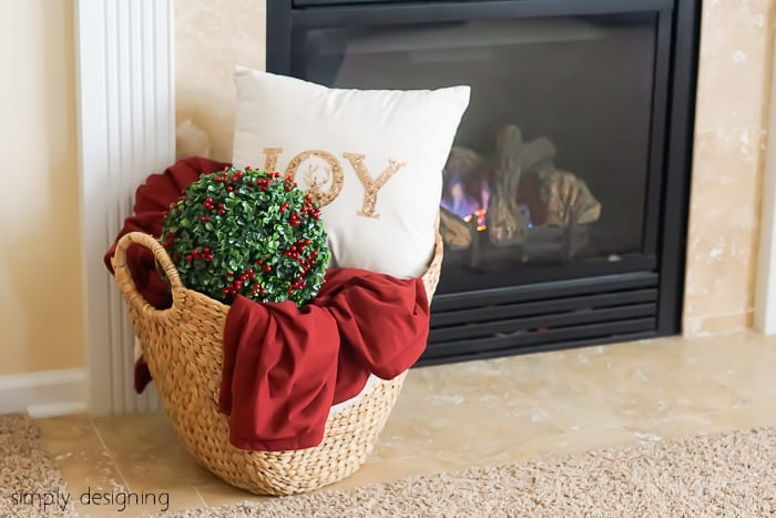 Natural Glam Christmas Mantel