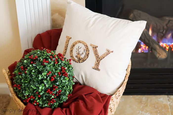 Natural Glam Christmas Mantel