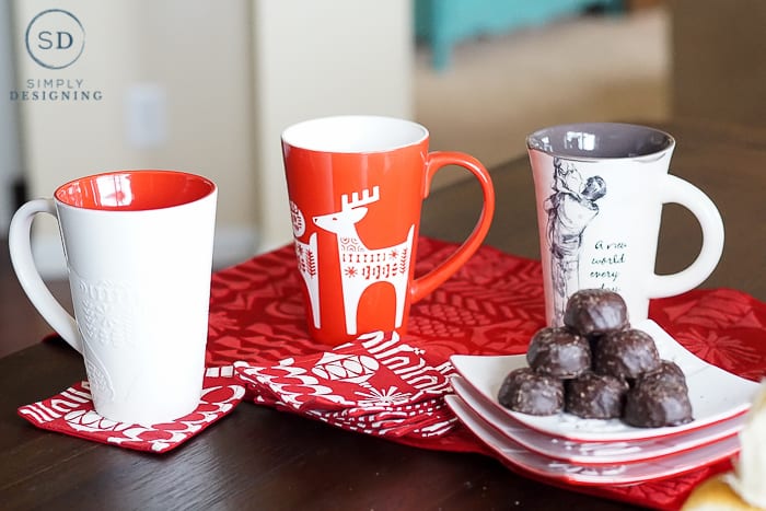 holiday hot cocoa bar