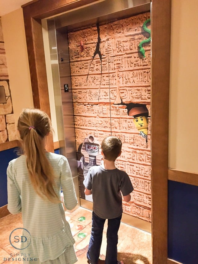 Legoland Hotel - elevator