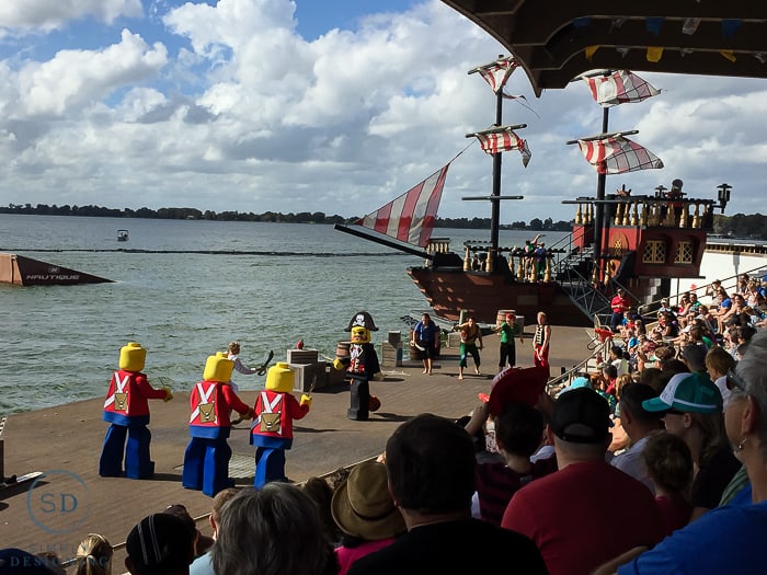 Legoland Florida - pirates cove show