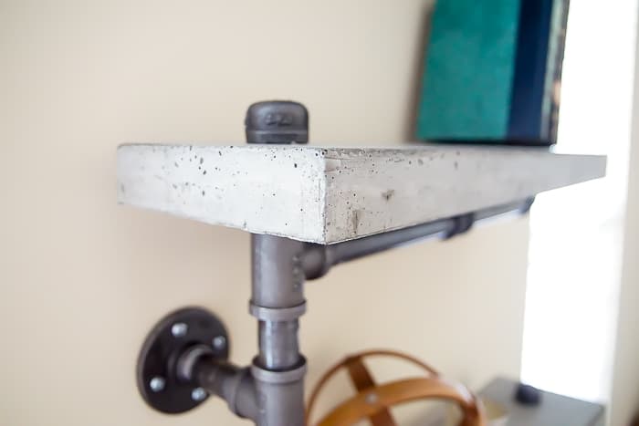Concrete Industrial Pipe Shelf Simply Designing 31 DIY Concrete Industrial Pipe Shelf : Craft Room : Part 9 31 Industrial Pipe Shelf
