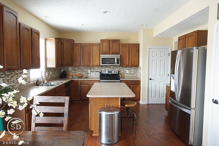 Kitchen Makeover before