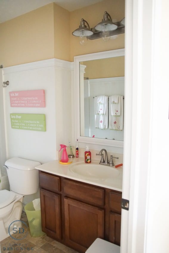 Kids Bathroom Makeover before