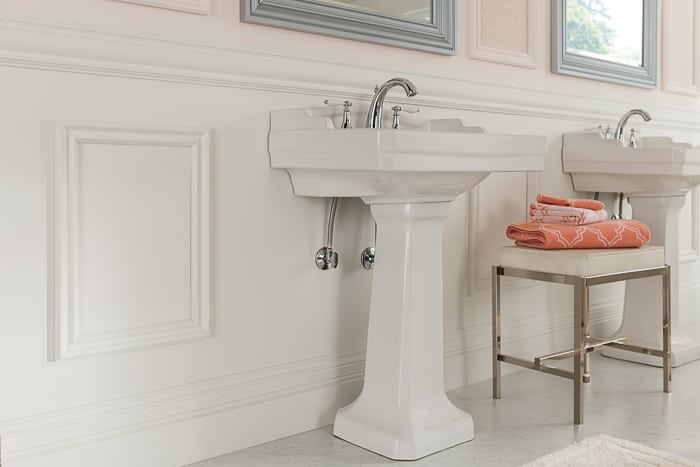 Adding Moulding to your Bathroom