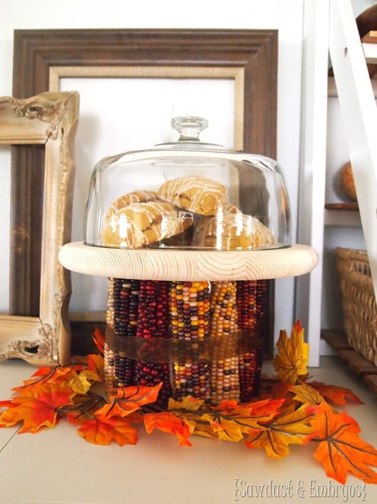 DIY Wooden Cake Stand - Exquisitely Unremarkable