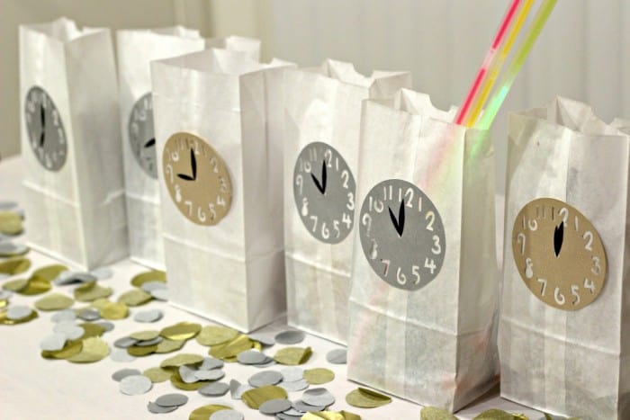 new-years-eve-countdown-bags-1024x683