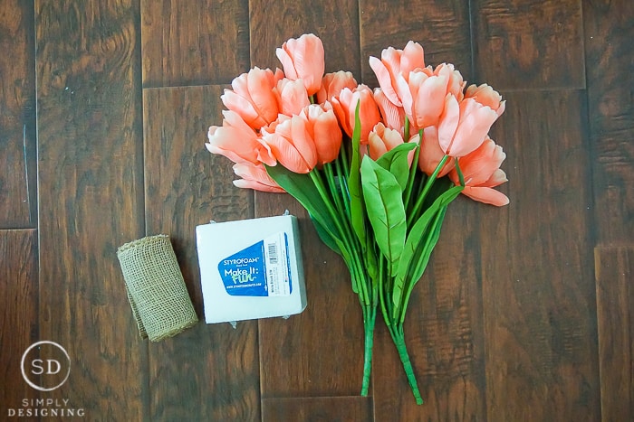 How to make a Tulip Centerpiece for Spring