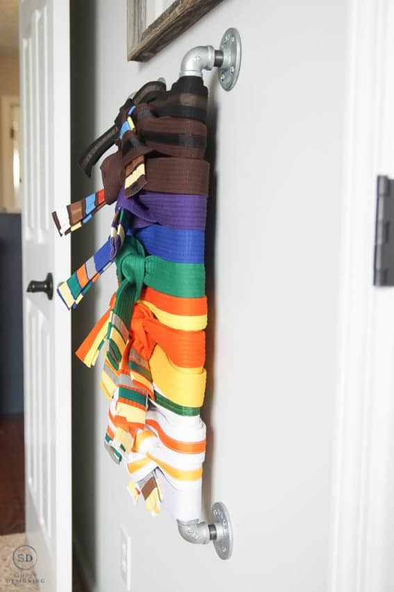 Karate belt outlet racks