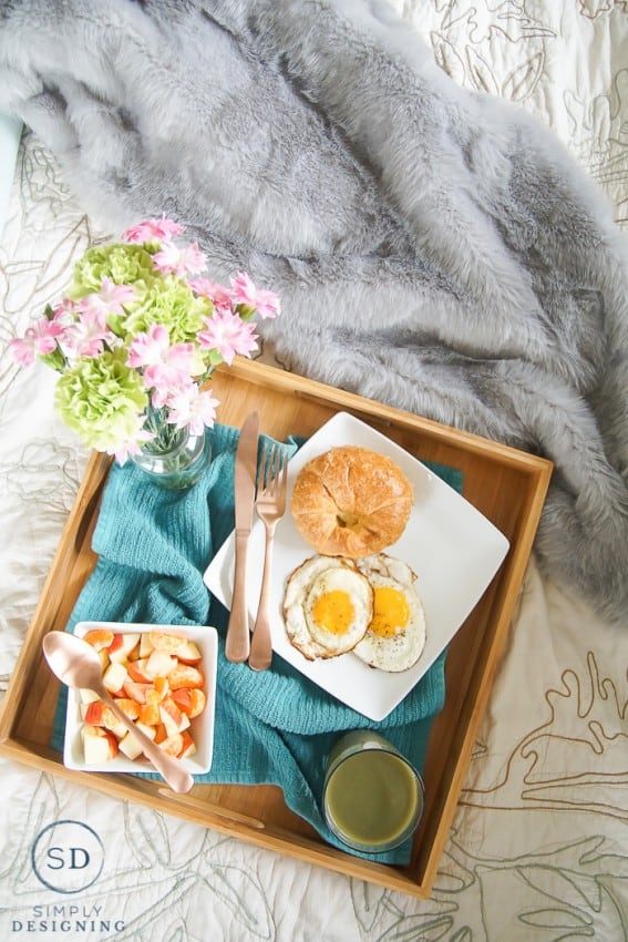 How to Make the Perfect Mother's Day Breakfast in Bed
