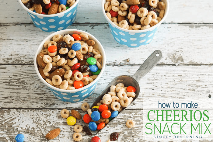 How to make Cheerios Snack Mix in minutes and with only a few ingredients How to make Cheerios Snack Mix in minutes 4 rainbow chocolate