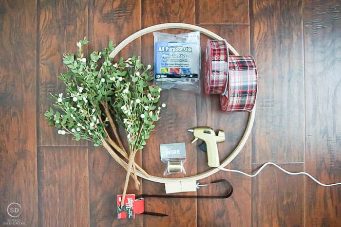 Farmhouse Christmas Wreath - supplies