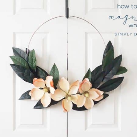How to make a Farmhouse Magnolia Wreath