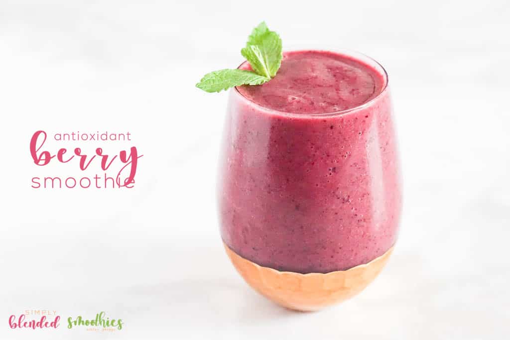 Strawberry Pomegranate Smoothie 6 Delicious Antioxidant Berry Smoothie Recipe - a yummy healthy smoothie recipe that is full of antioxidant rich berries