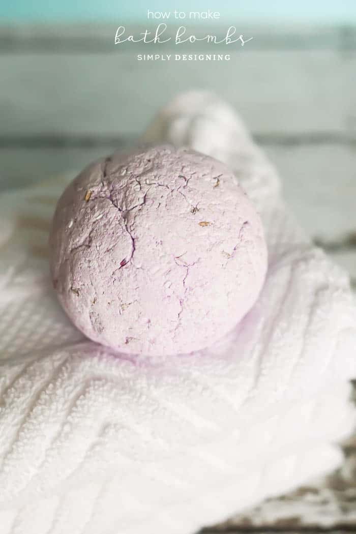 How to Make Bath Bombs - DIY Bath Bombs