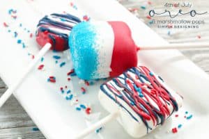 Easy to make 4th of July Oreo Pops and Marshmallow Pops 4th of July Oreo Pops + Marshmallow Pops 4 Christmas Gift Ideas Under $25