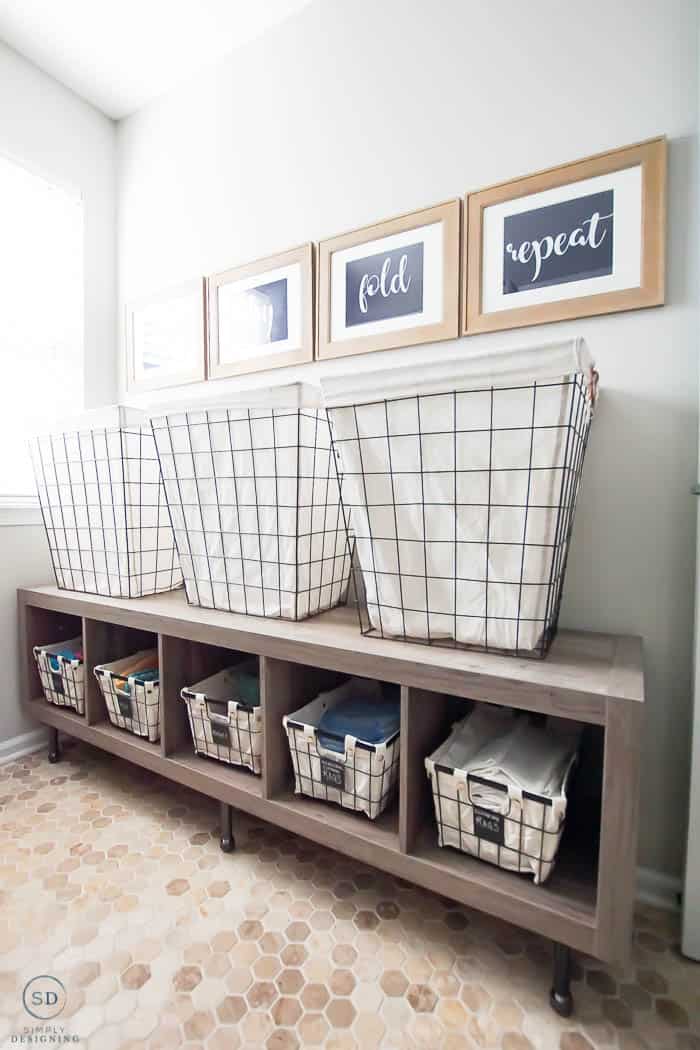 https://simplydesigning.net/wp-content/uploads/2018/07/How-to-Organize-a-Laundry-Room-09760.jpg