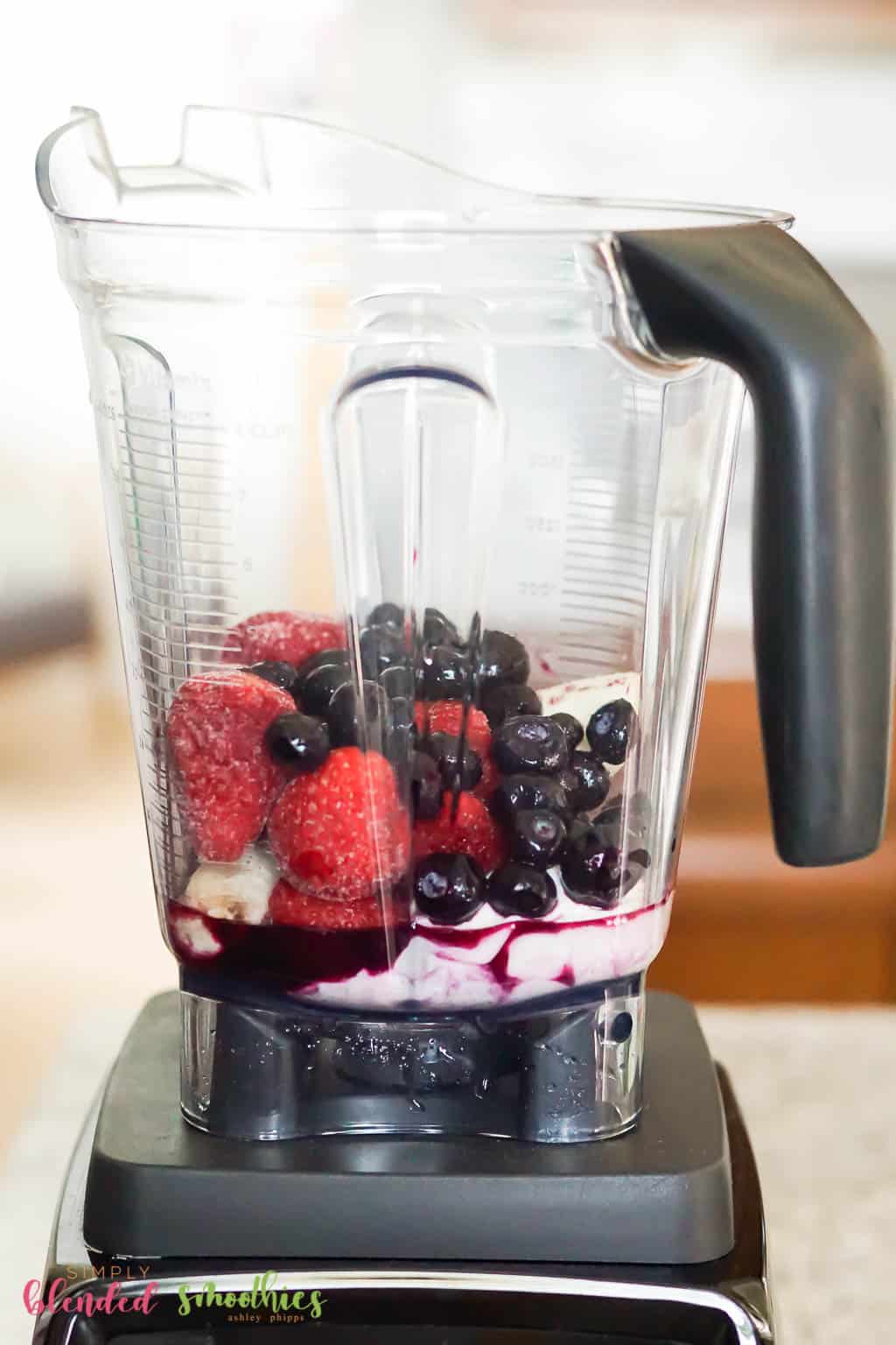 Strawberry Blueberry Smoothie Bowl 6 Strawberry Blueberry Smoothie Bowl ingredients in a blender