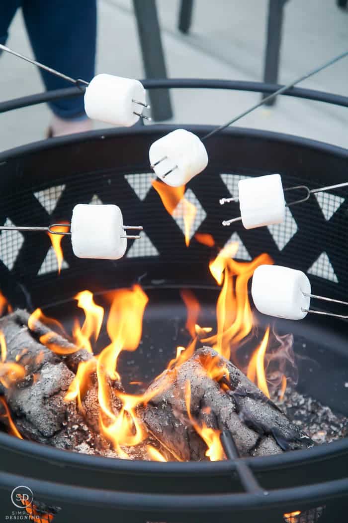 roasting marshmallows close up