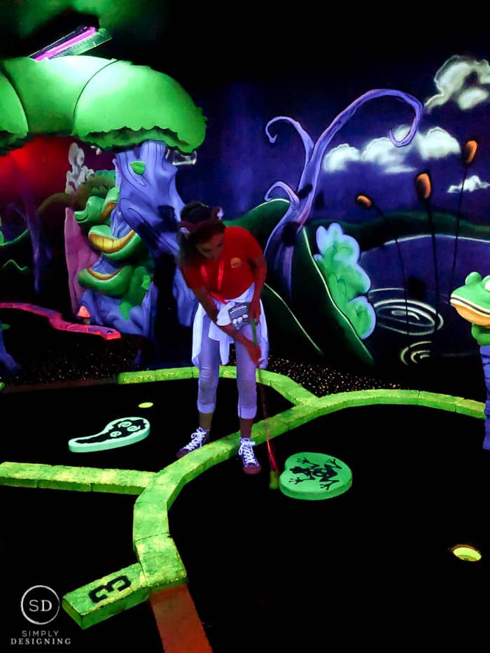 glow in the dark mini golf at Great Wolf Lodge