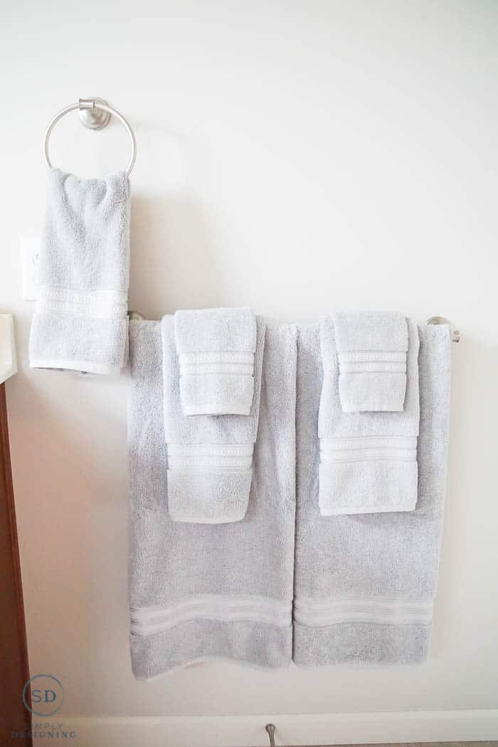 grey bathroom towels