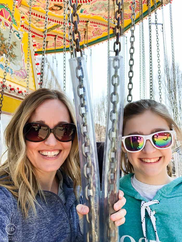 the swings at Hershey Park