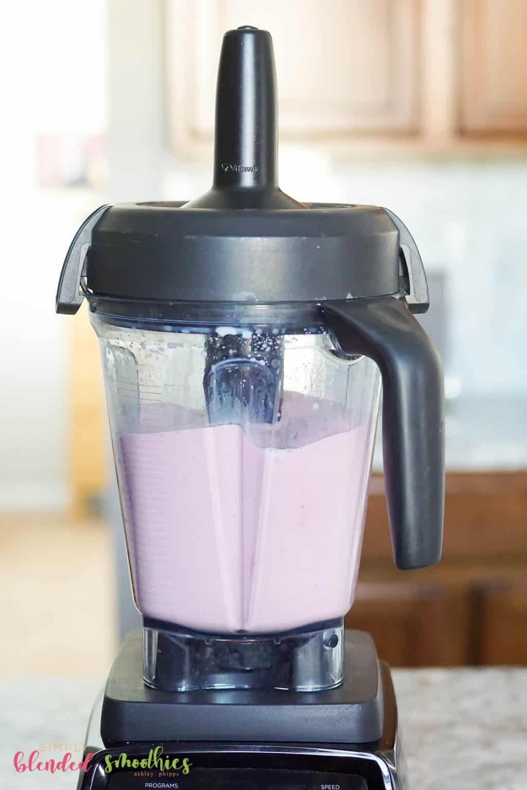 Strawberry Banana Milkshake 5 blend ingredients for milkshake