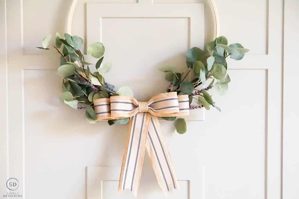 Summer Hoop Wreath 06852 | Summer Hoop Wreath | 13 | winter wreath